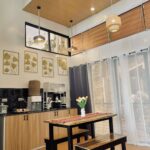 Kitchen Dining Area